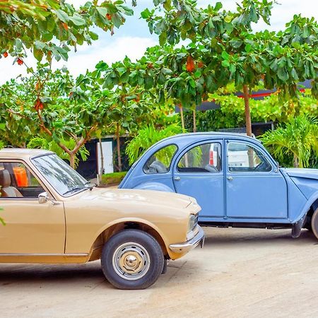 Kozobe Hotel Ambilobe المظهر الخارجي الصورة