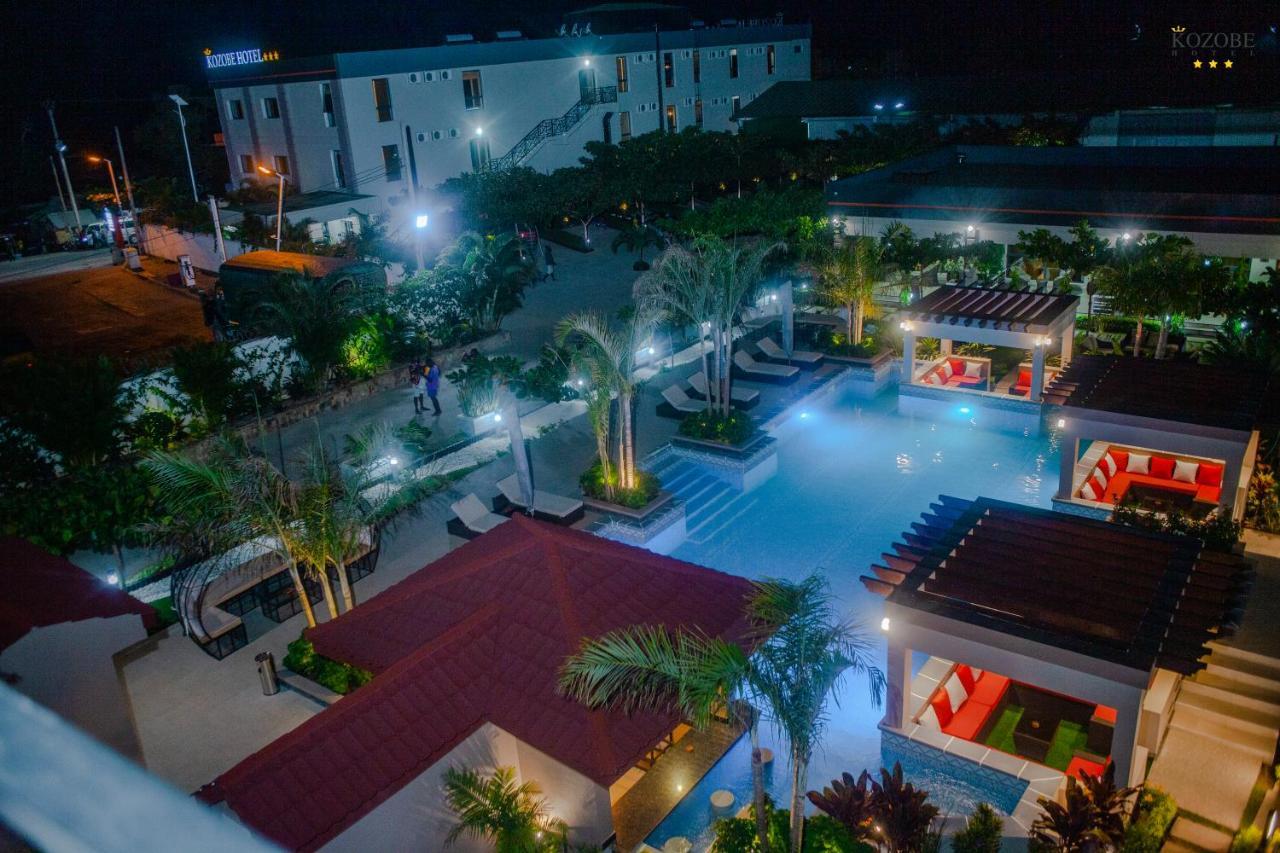Kozobe Hotel Ambilobe المظهر الخارجي الصورة