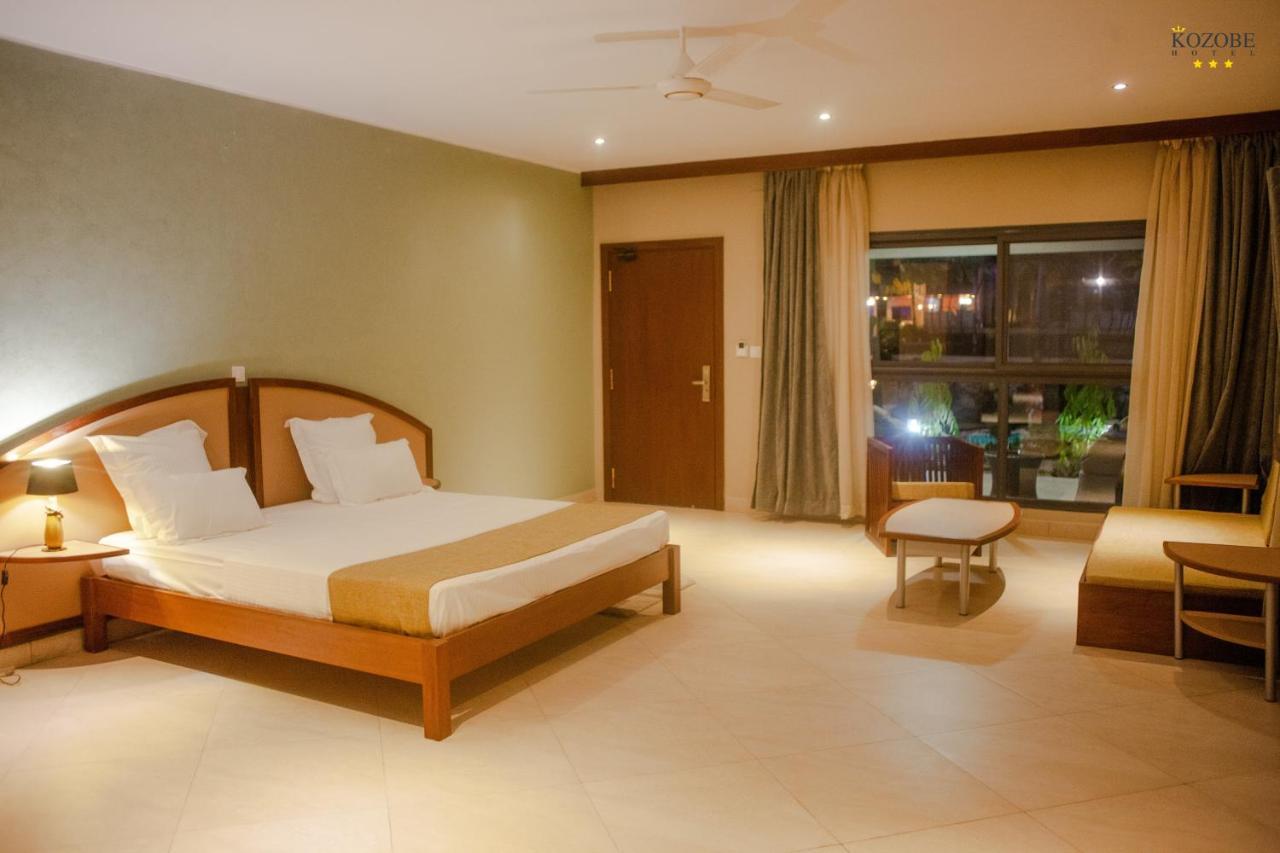 Kozobe Hotel Ambilobe المظهر الخارجي الصورة