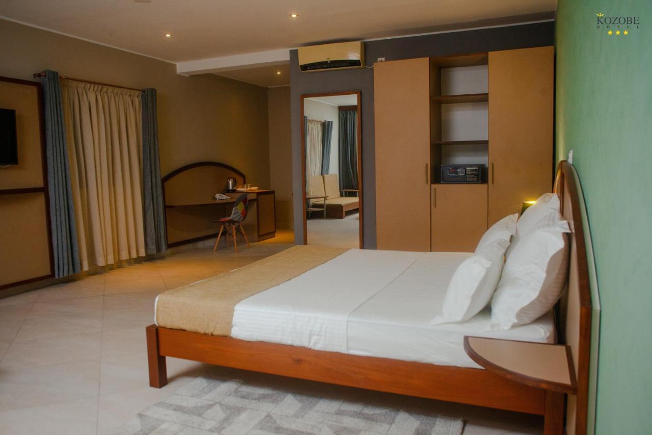 Kozobe Hotel Ambilobe المظهر الخارجي الصورة