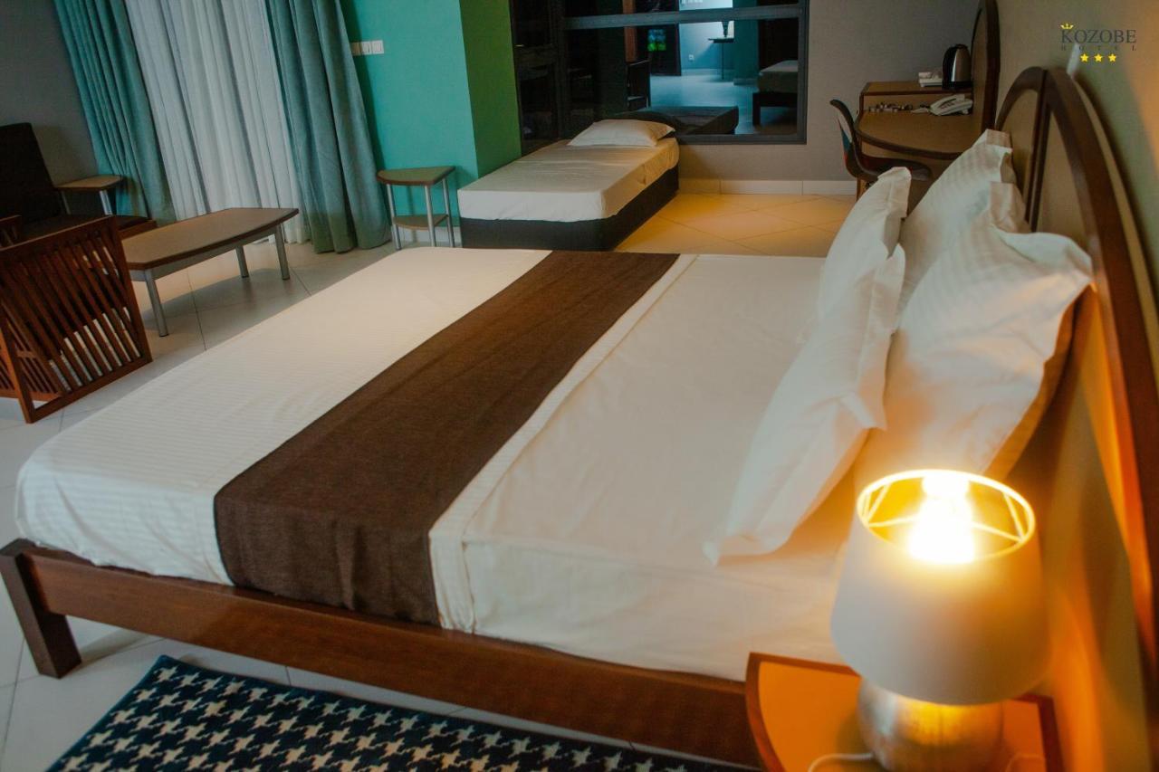 Kozobe Hotel Ambilobe المظهر الخارجي الصورة